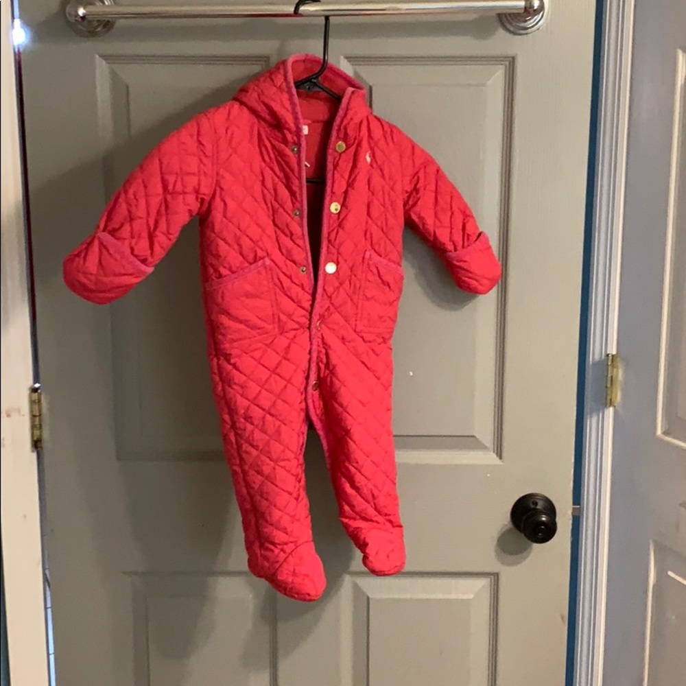 Snow suit